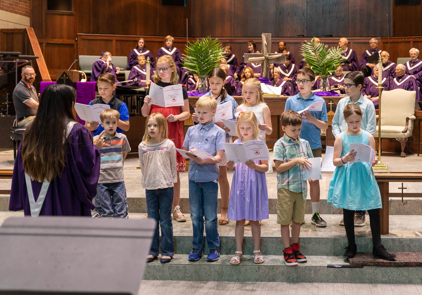 3K2A1345Children, Children_s Choir, Palm Sunday. SUMC, Pastor Todd
